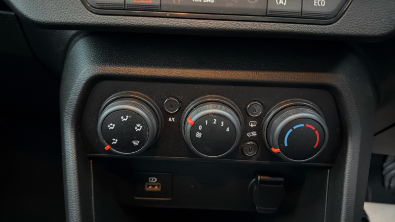 Dacia Sandero Stepway 1.0 TCe Comfort 5dr CVT Petrol Hatchback